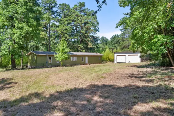 1684 An County Rd 441 Road, Palestine, TX 75803