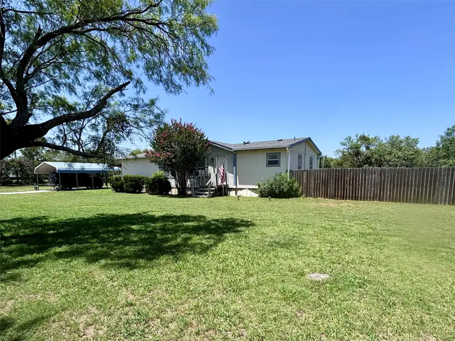 606 W 16th Street, Cisco, TX 76437 - #2
