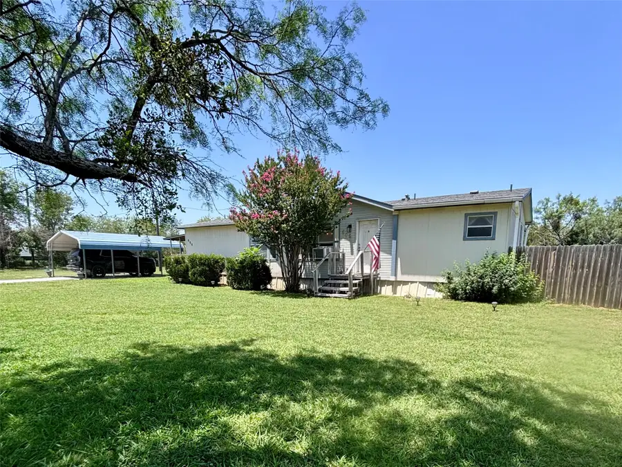 606 W 16th Street, Cisco, TX 76437 - #3