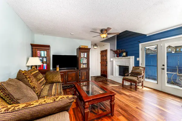 1719 Westview Terrace #L, Arlington, TX 76013