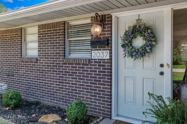 2037 Shadywood Lane, Shreveport, LA 71105