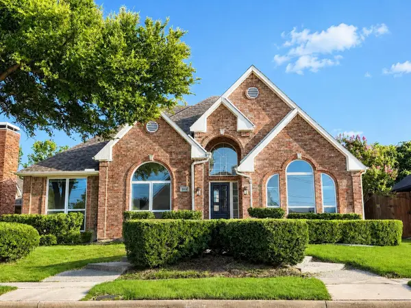 3908 Newhall Drive, Plano, TX 75023