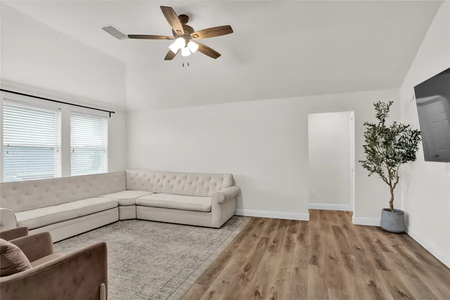 2408 Eisenhower Drive, McKinney, TX 75071 - #2