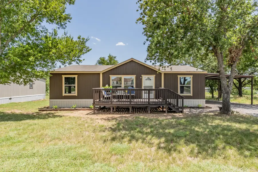 204 Overland Trail, Bridgeport, TX 76426 - #2