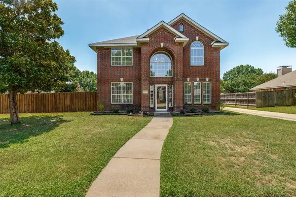 712 Rolling Hills Drive, Allen, TX 75002