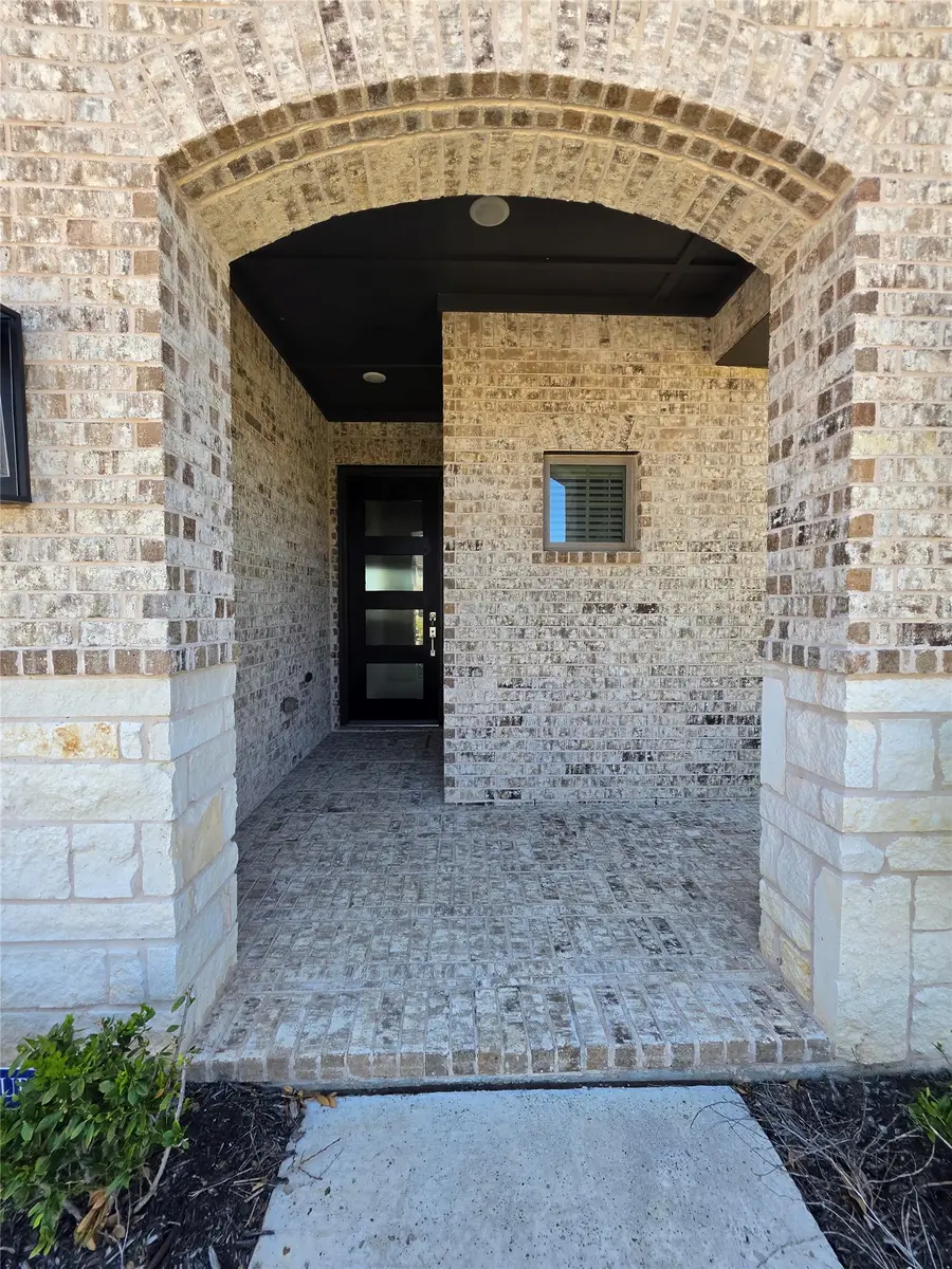 708 Treaty Oak Drive, Lewisville, TX 75056 - #2