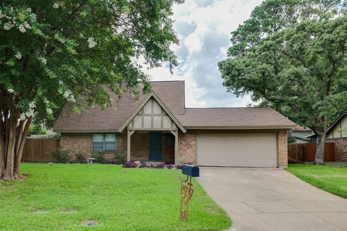 3906 San Luis Court, Arlington, TX 76016 - #1