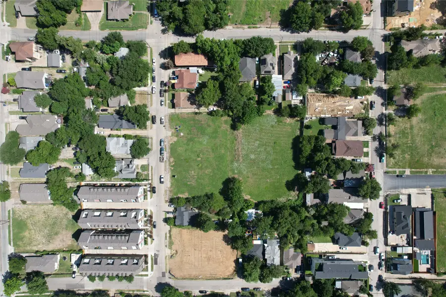 211 E Neely Street, Dallas, TX 75203 - #3