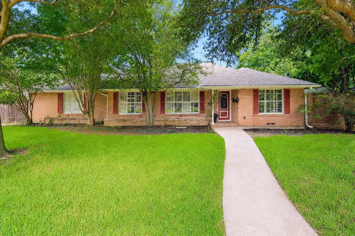 205 Thompson Drive, Richardson, TX 75080 - #1