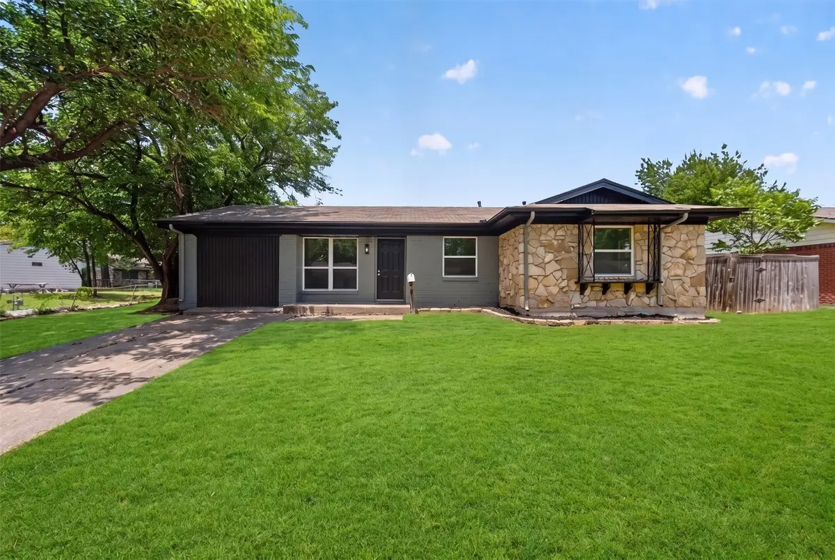 505 Pleasant Valley Road, Garland, TX 75040 - #1