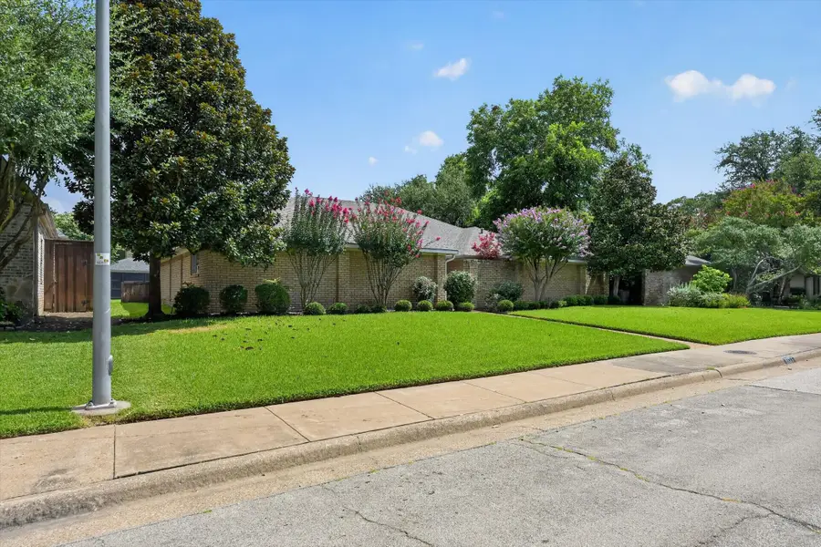 8833 Kenton Drive, Dallas, TX 75231 - #2