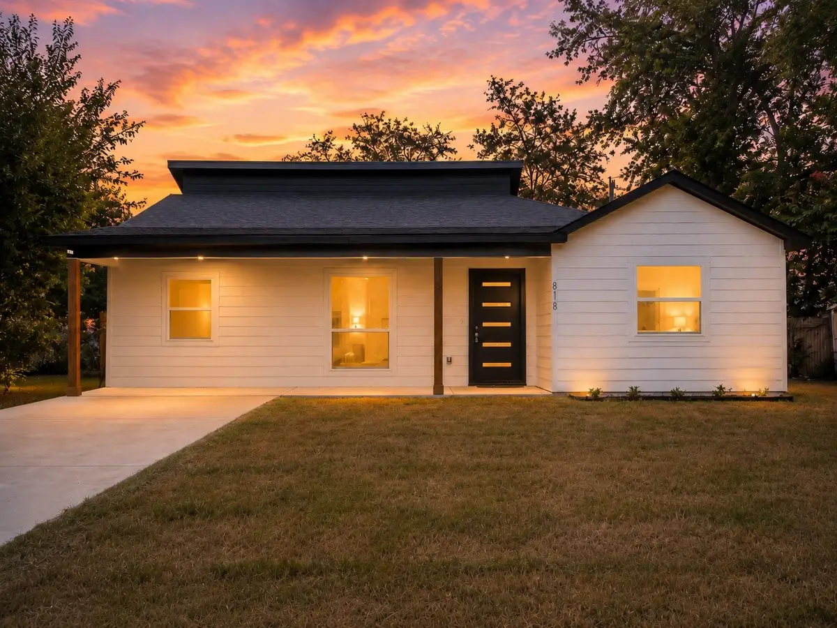 818 Chickasaw Trace, Grand Prairie, TX 75051 - #1