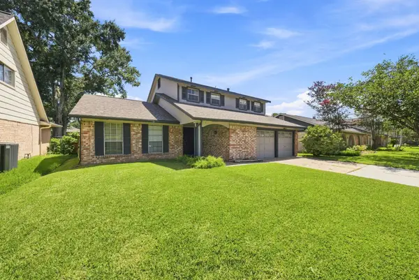 12319 Monticeto Lane, Meadows Place, TX 77477