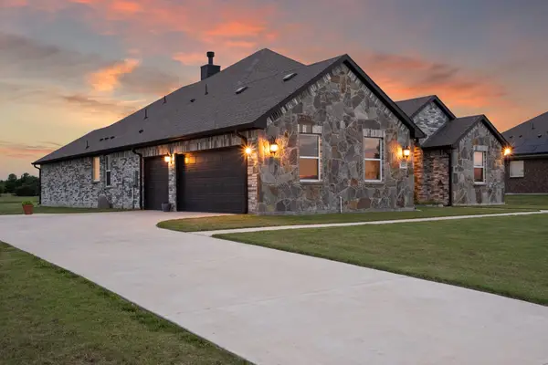 123 Cedar Elm Lane, Nevada, TX 75173