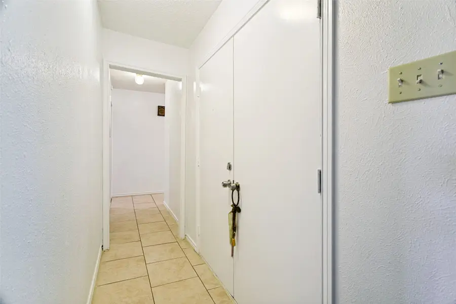 1032 Cherrywood Lane, Carrollton, TX 75006 - #3