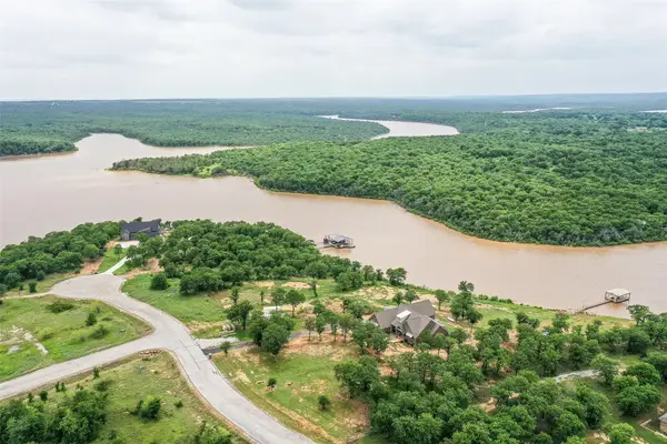 133 Sunset Bay Pointe Court, Chico, TX 76431