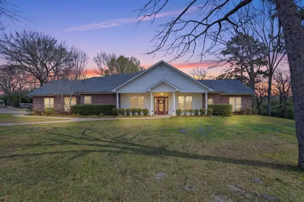 16378 County Road 431, Lindale, TX 75771