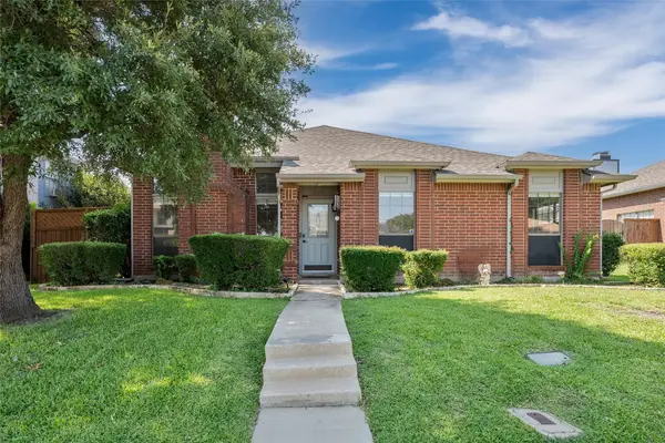 978 Downey Drive, Lewisville, TX 75067