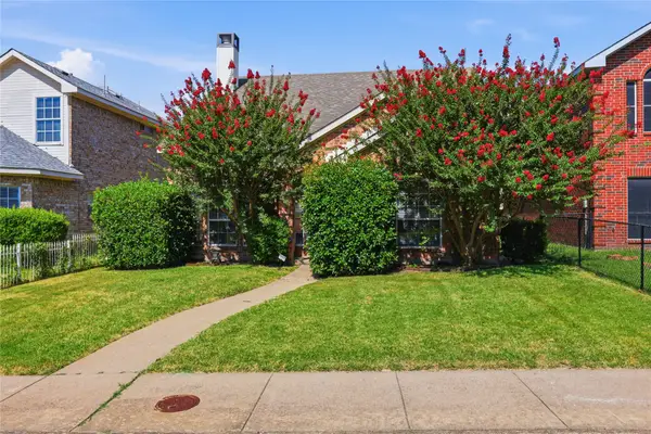 2843 Meadow Way Lane, Dallas, TX 75228