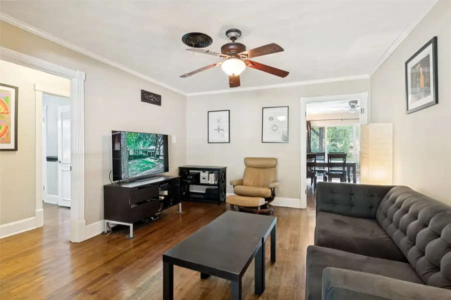 8935 Boundbrook Avenue, Dallas, TX 75243 - #3