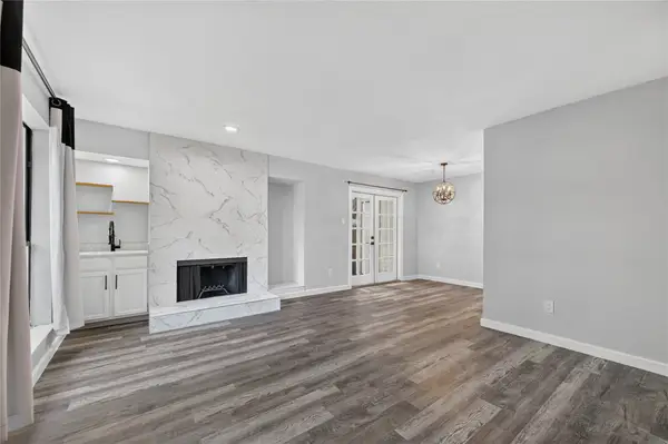 6646 E Lovers Lane #911, Dallas, TX 75214