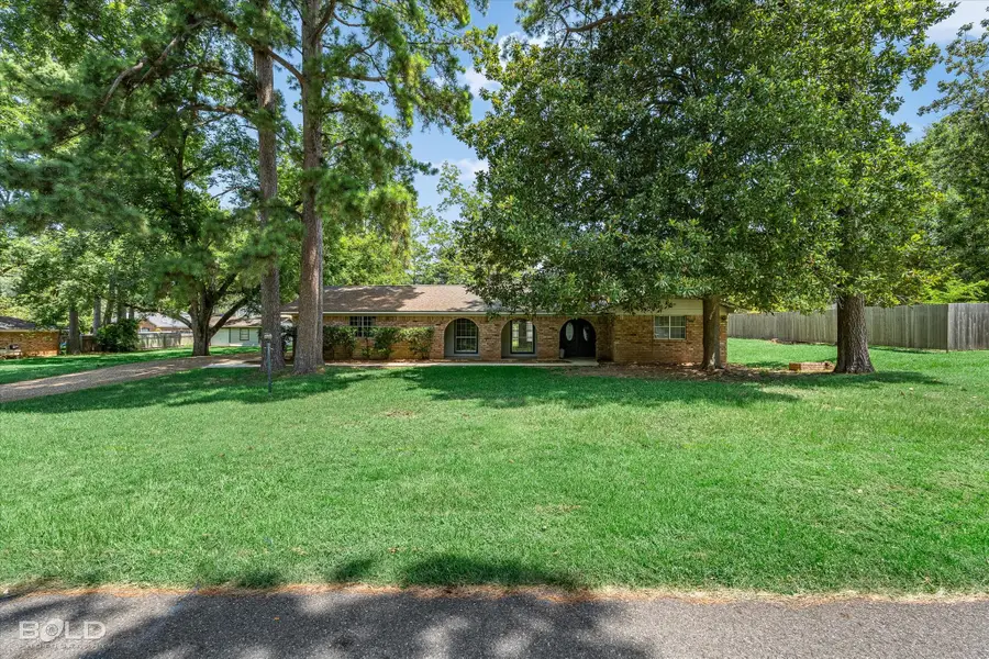 305 Pecan Drive, Shreveport, LA 71106 - #2