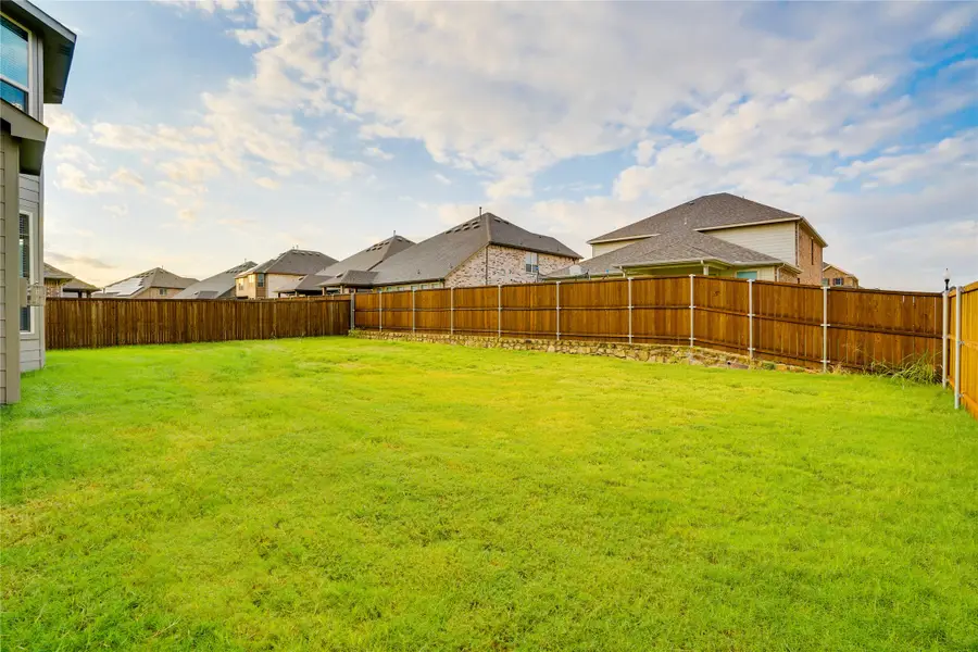 1521 Bison Trail, Aubrey, TX 76227 - #3