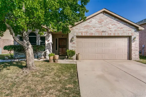 1065 Harriman Drive, Saginaw, TX 76131