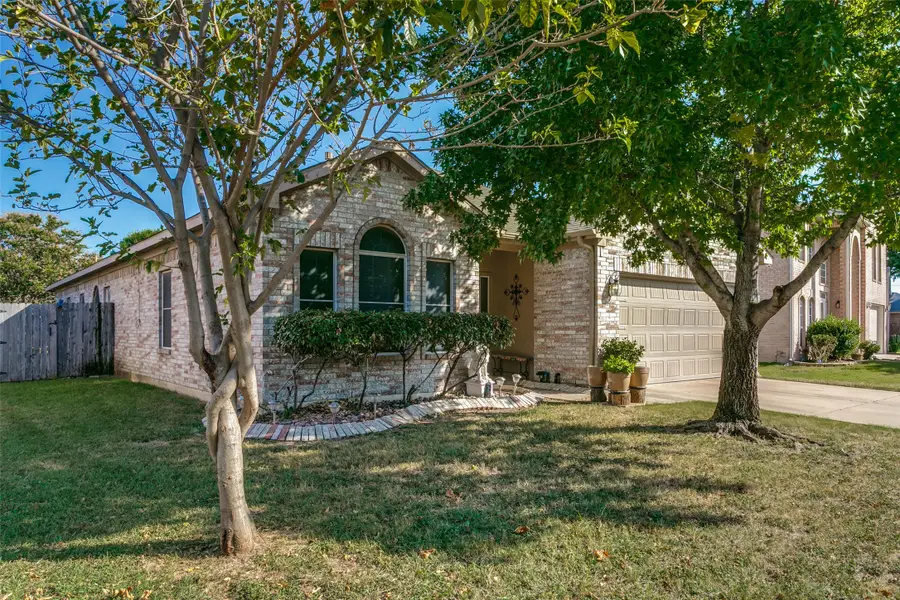 1065 Harriman Drive, Saginaw, TX 76131 - #2