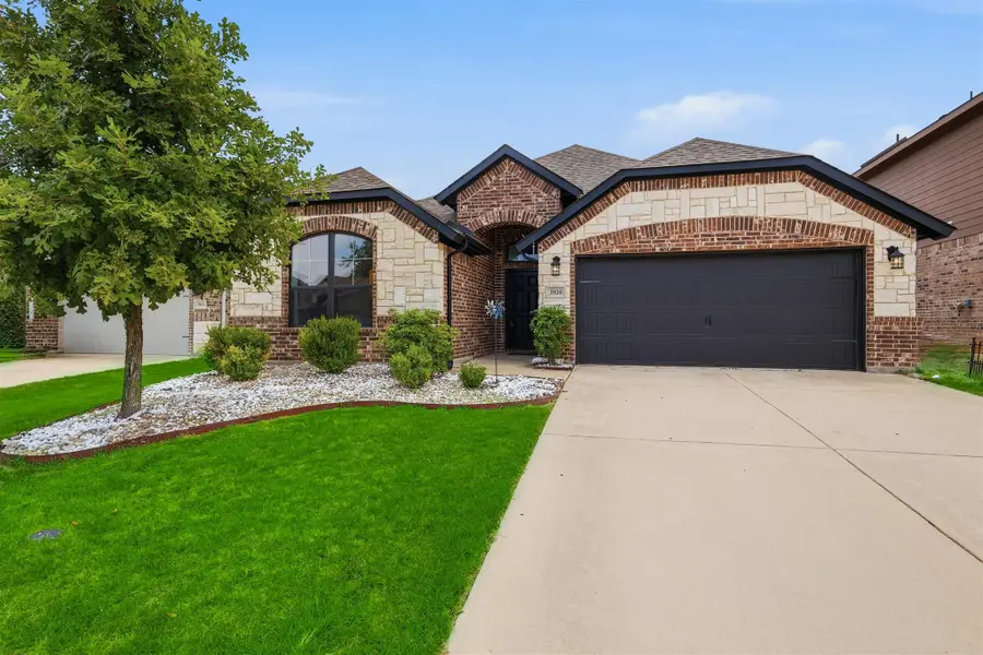3920 Madison Lane, Denton, TX 76208 - #3