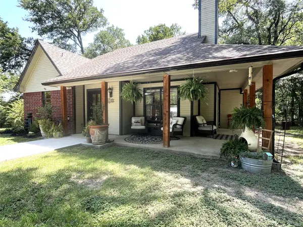 1229 Epps Road, Palmer, TX 75152