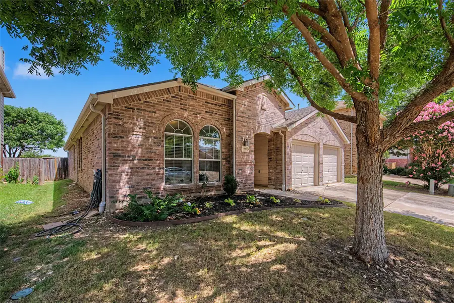 9225 Comanche Ridge Drive, Fort Worth, TX 76131 - #2