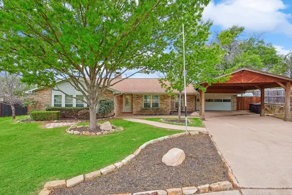 1208 Mayleaf Drive, Irving, TX 75060