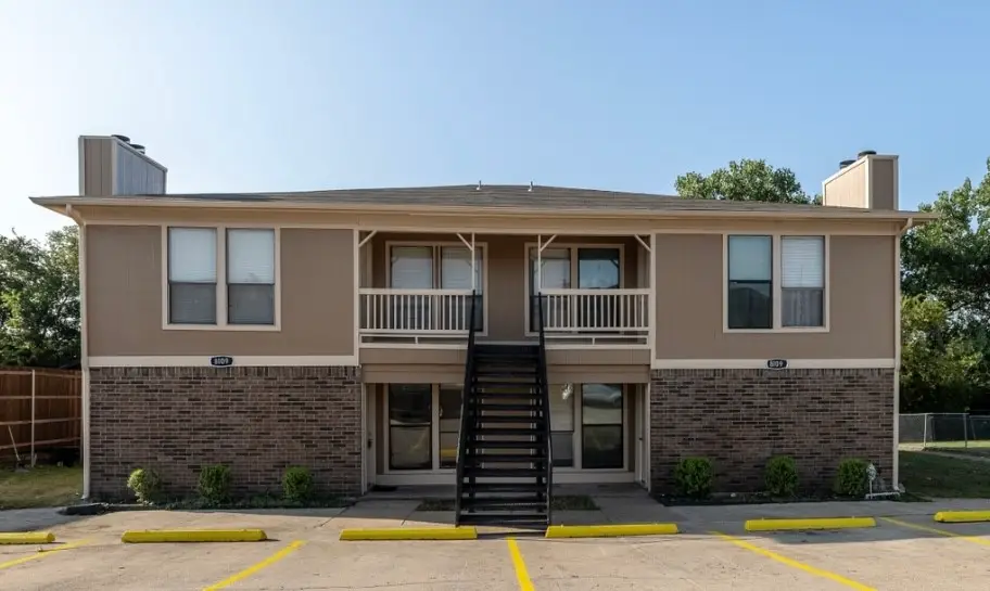 8109 Foxfire Lane, White Settlement, TX 76108 - #1