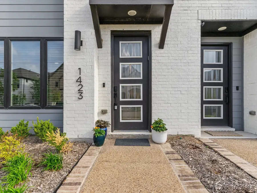1423 Silver Marten Trail, Arlington, TX 76005 - #3