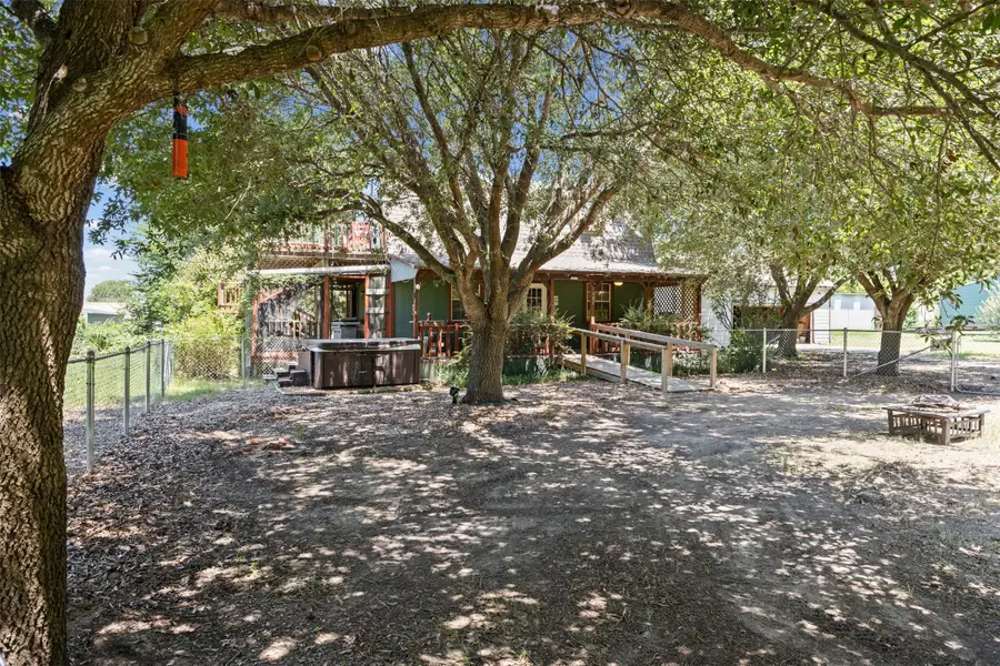 1109 SE County Road 3300, Kerens, TX 75144 - #2