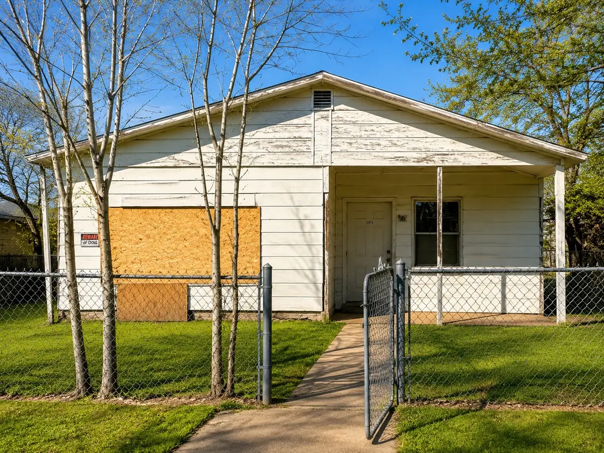 1204 N 8th Street, Wichita Falls, TX 76306 - #1