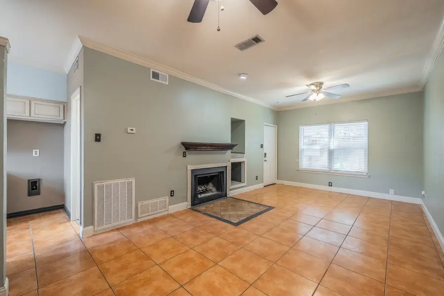 2728 Reagan Street #101, Dallas, TX 75219 - #3