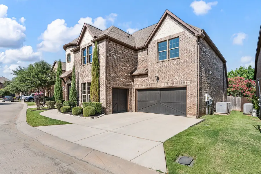 7216 E Nirvana Circle, North Richland Hills, TX 76182 - #2