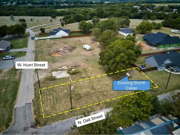 400 W Hunt Street, Leonard, TX 75452