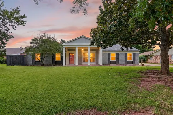 6327 Sand Beach Boulevard, Shreveport, LA 71105