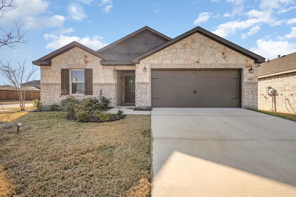 936 Waggoner Drive, Aubrey, TX 76227 - #1