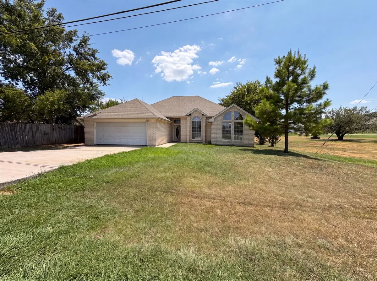 201 Driftwood Court, Runaway Bay, TX 76426 - #1