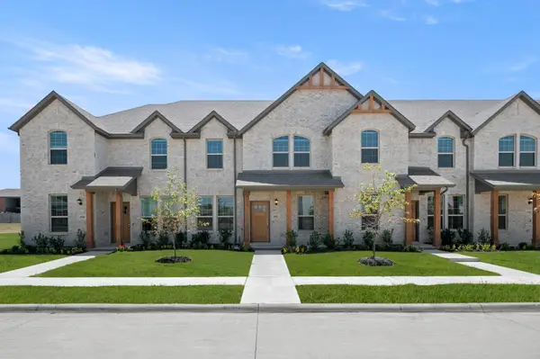 4502 Avion Drive, Sanger, TX 76266