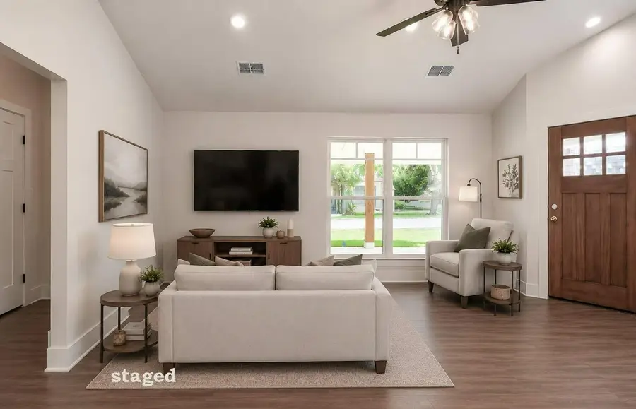 421 S Bonner Street, Jacksonville, TX 75766 - #3