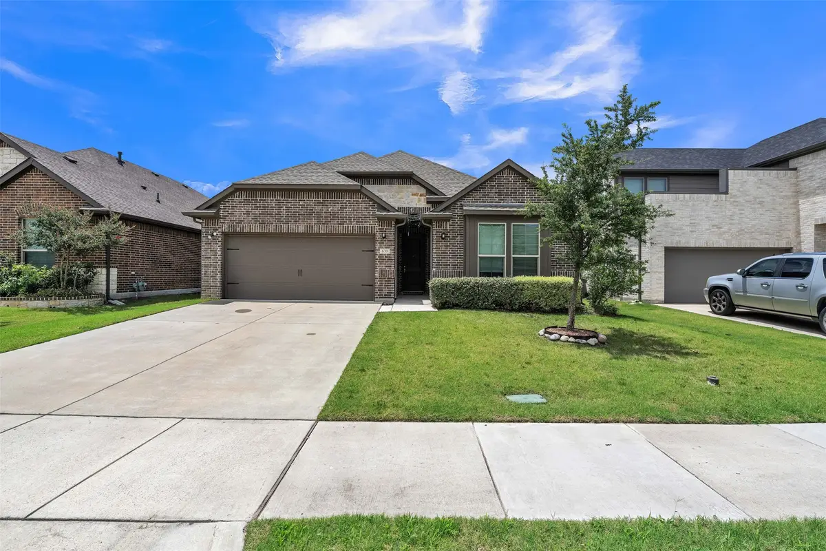 639 Congressional Avenue, Red Oak, TX 75154 - #1