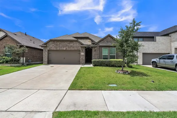 639 Congressional Avenue, Red Oak, TX 75154