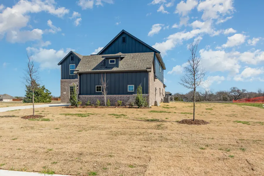 610 Crystal Lake Lane, Red Oak, TX 75154 - #2