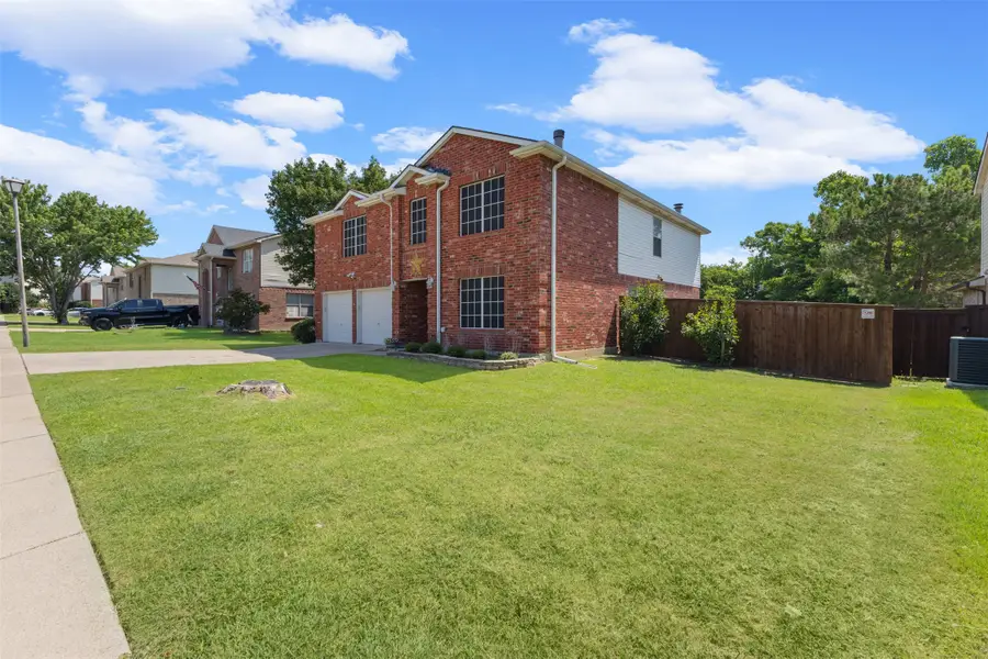 1017 Lake Trail Drive, Little Elm, TX 75068 - #2