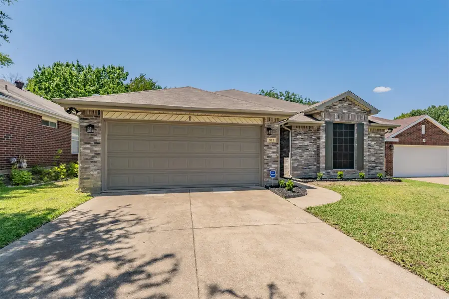 913 Mill Spring Drive, Garland, TX 75040 - #2